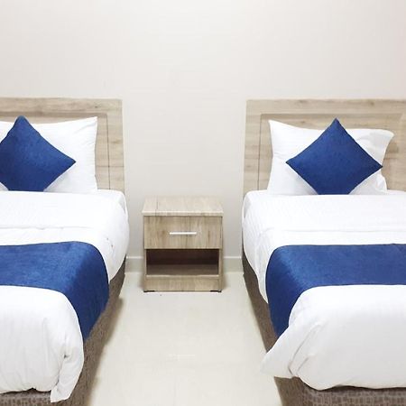 Dar Al-Jwharah Hotel ดักม์ ภายนอก รูปภาพ